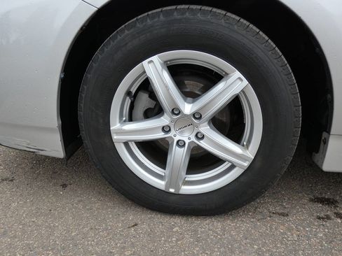 Used 2010 Toyota Prius Two image 10