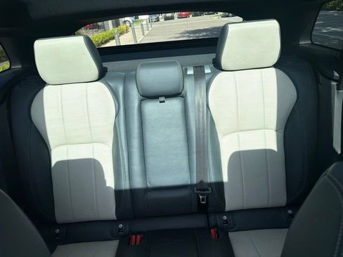 Used 2019 Land Rover Range Rover Evoque SE AWD/4WD image 9