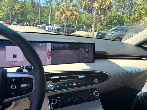 New 2026 Genesis GV70 2.5T Advanced AWD/4WD image 19