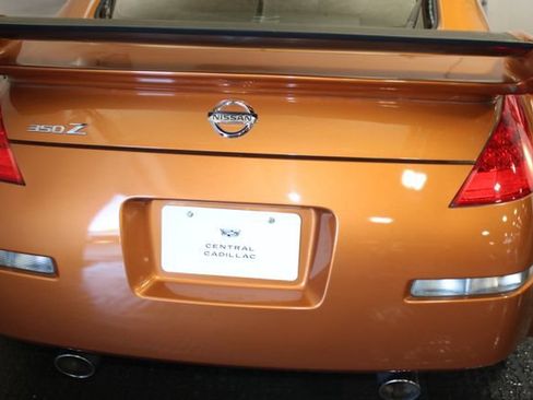 Used 2006 Nissan 350Z Touring w/ (N93) Cargo Convenience Pkg RWD image 47