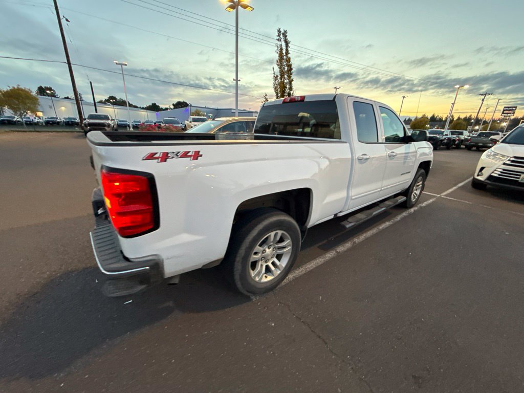 Used 2019 Chevrolet Silverado 1500 LT w/ All Star Edition AWD/4WD image 5
