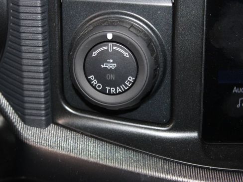 Used 2025 Ford F150 Raptor AWD/4WD image 30
