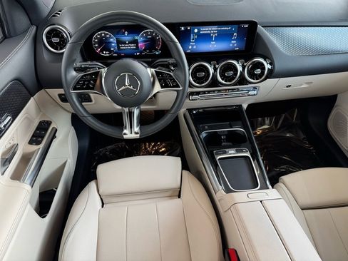 Certified 2026 Mercedes-Benz GLA 250 image 15