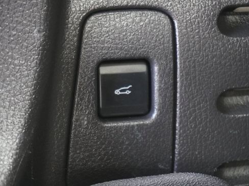 Used 2014 Ford Edge Sport w/ Driver Entry Package image 24