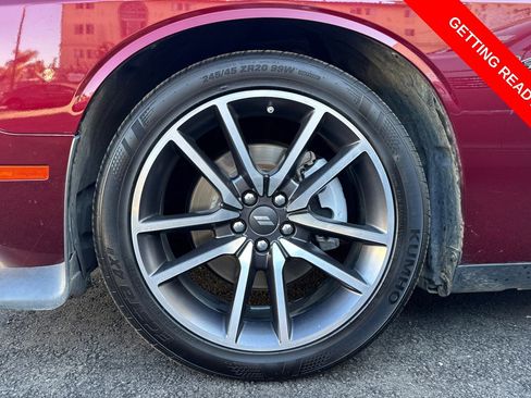 Used 2023 Dodge Challenger R/T image 4