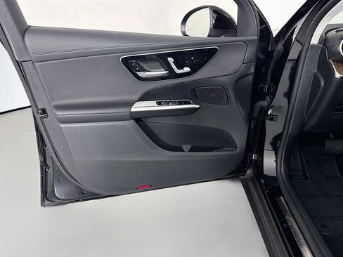Certified 2025 Mercedes-Benz GLC 350e 4MATIC image 21