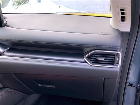 Used 2023 MAZDA CX-5 Carbon Edition image 18