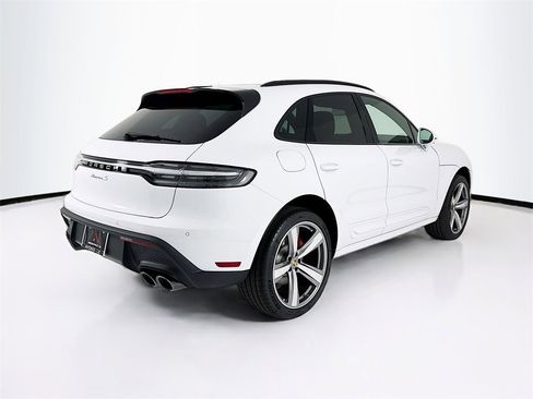 New 2026 Porsche Macan S image 9