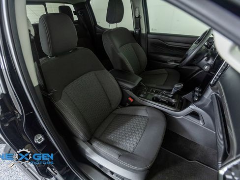 Used 2024 Ford Ranger XLT w/ FX4 Off-Road Package image 41