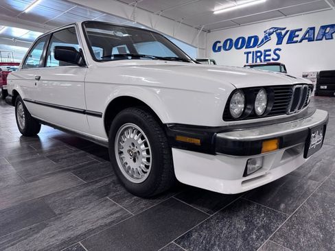Used 1986 BMW 325 Coupe image 2