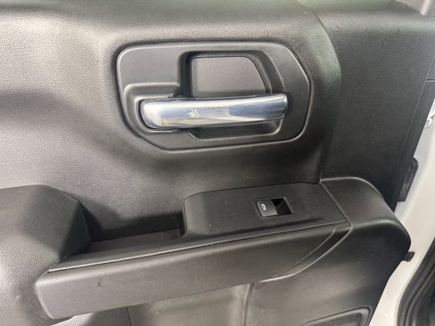 Used 2021 Chevrolet Silverado 1500 LT image 31