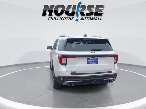 Used 2025 Ford Explorer Platinum w/ Ultimate Package AWD/4WD image 7