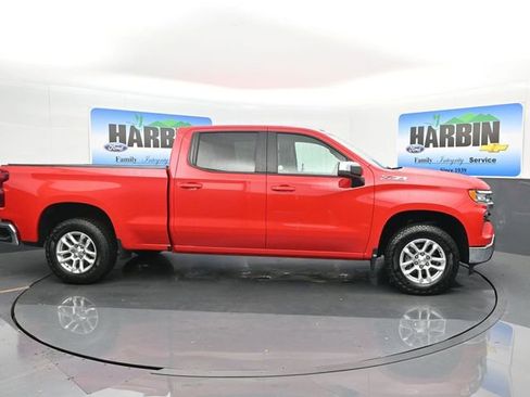 Used 2024 Chevrolet Silverado 1500 LT image 7