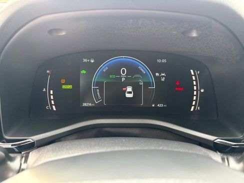 Used 2025 Toyota Camry LE image 15