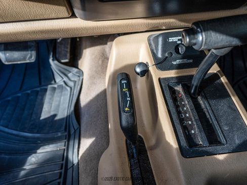 Used 2002 Jeep Wrangler Sahara AWD/4WD image 52