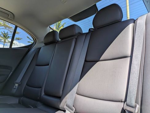 Used 2019 Acura TLX FWD image 16