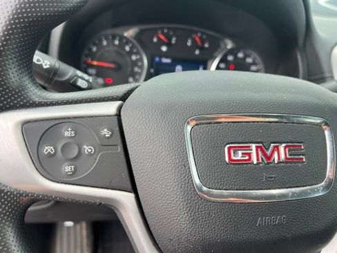 Used 2024 GMC Terrain SLE w/ Driver Convenience Package AWD/4WD image 25