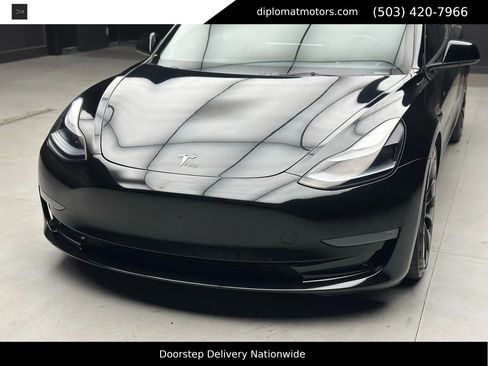 Used 2023 Tesla Model 3 Performance image 14