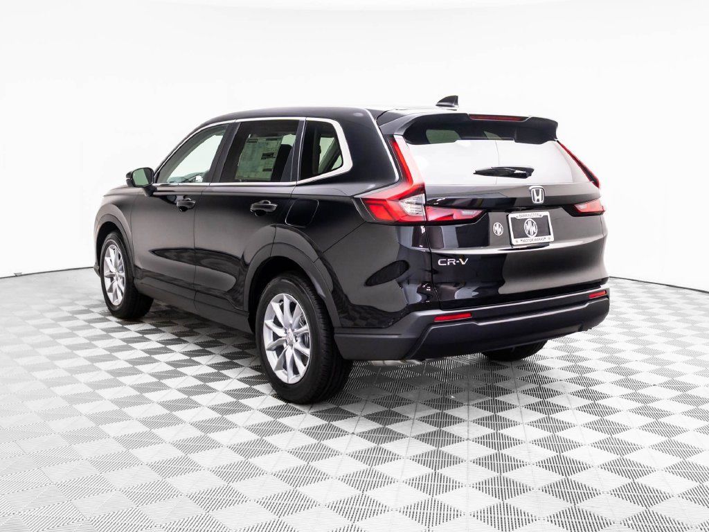 Used 2026 Honda CR-V EX image 4