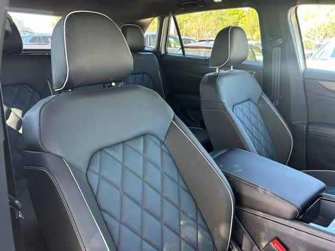 New 2026 Volkswagen Atlas Cross Sport SEL Premium R-Line AWD/4WD image 50