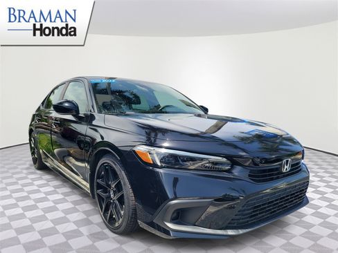 Certified 2022 Honda Civic Sport image 2