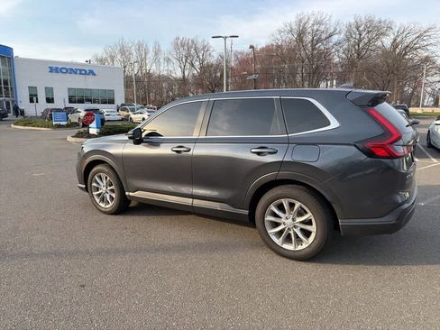 Used 2025 Honda CR-V EX image 6
