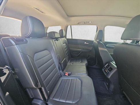 Used 2023 Volkswagen Atlas SEL Premium AWD/4WD image 11