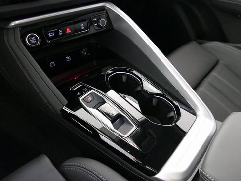 New 2025 Audi Q5 2.0T Premium Plus image 22