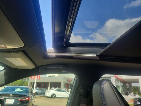 Used 2020 Toyota RAV4 XSE image 24