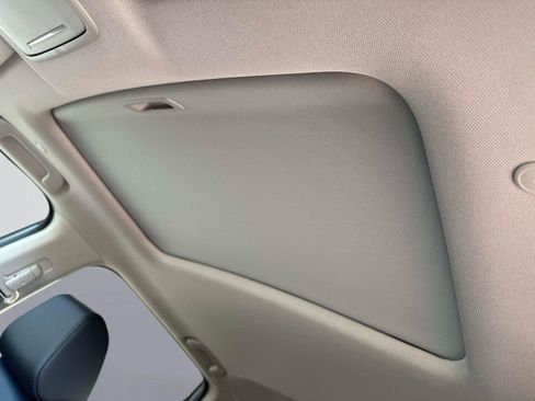 Used 2023 Honda CR-V EX-L image 35