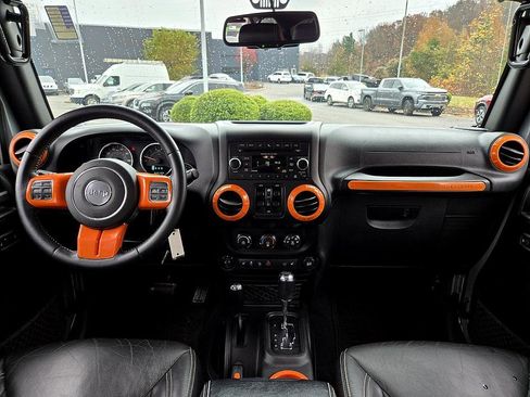 Used 2016 Jeep Wrangler Unlimited Sport image 10