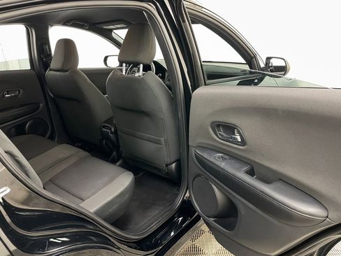 Used 2021 Honda HR-V Sport image 36