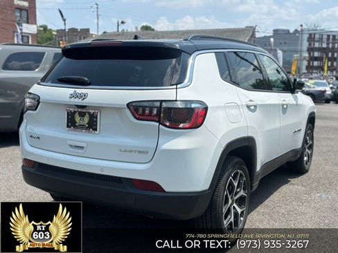 Used 2025 Jeep Compass Limited AWD/4WD image 6