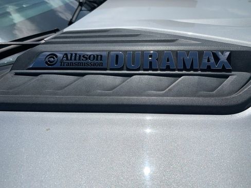 Used 2020 Chevrolet Silverado 2500 High Country w/ Z71 Off-Road Package AWD/4WD image 6