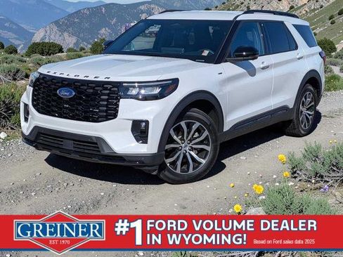 Certified 2025 Ford Explorer ST-Line AWD/4WD image 1
