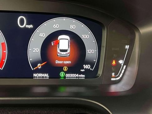 Used 2025 Acura ADX A-Spec image 24