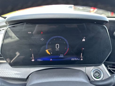 Used 2024 Chevrolet Trax ACTIV w/ Sunroof Package FWD image 15