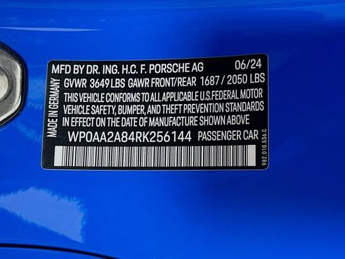 Used 2024 Porsche 718 Cayman RWD image 31