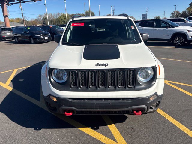 Used 2018 Jeep Renegade Trailhawk AWD/4WD image 2