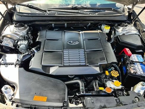 Used 2016 Subaru Legacy 3.6R Limited AWD/4WD image 12