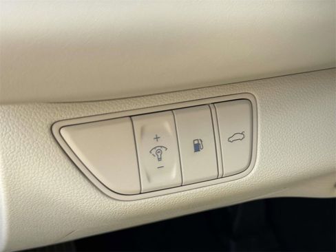 Certified 2026 Genesis G70 2.5T image 16