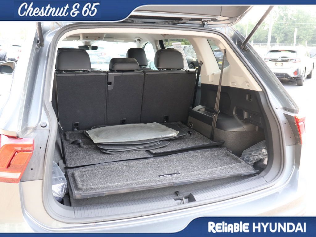 Used 2023 Volkswagen Tiguan SE FWD image 16