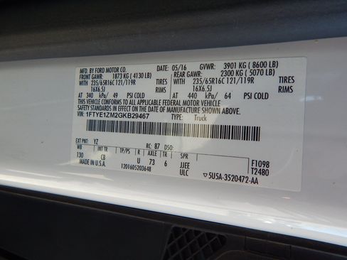 Used 2016 Ford Transit 150 130 Low Roof RWD image 29