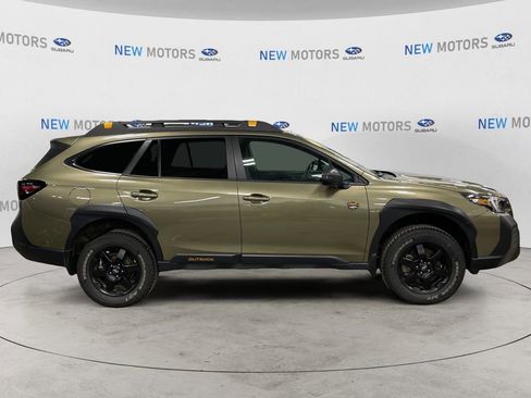 Used 2022 Subaru Outback Wilderness w/ Wilderness Package image 6