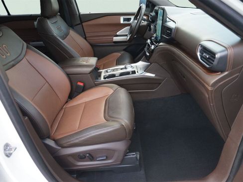Used 2022 Ford Explorer King Ranch w/ Technology Package AWD/4WD image 19