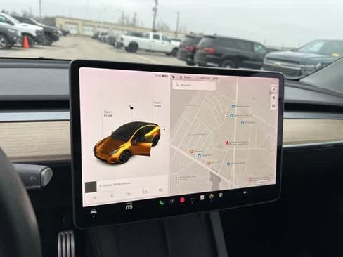 Used 2021 Tesla Model Y Performance image 7