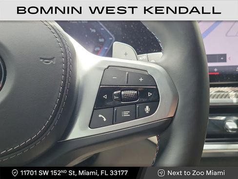 Used 2025 BMW X5 M60i image 14