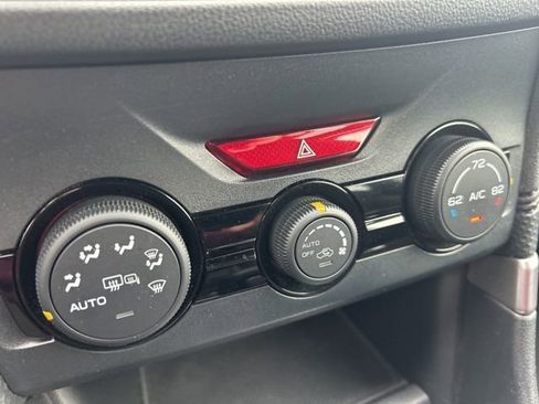 Used 2021 Subaru Forester Premium image 21