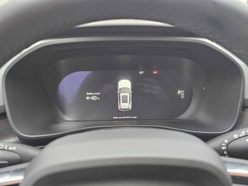 Certified 2023 Volvo XC40 Recharge Ultimate image 25