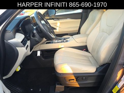 Used 2023 INFINITI QX60 Sensory w/ Cargo Package image 5